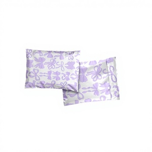 Paquete de 100 Sobres de Poliéster con Lazos Morados, Bolsas de Envío Resistentes al Agua y Autosellables, Sobres de Correo Resistentes a Desgarros - Product Image 1