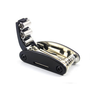 Kit d'outils de réparation de vélo multifonction 16 en 1, clé pliante en métal pour vélos de montagne avec plusieurs tailles et clés hexagonales - Product Image 4