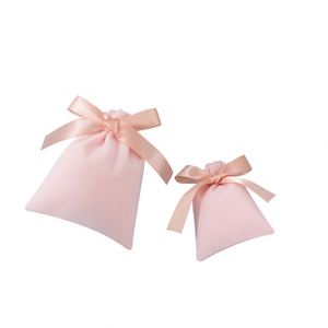 Sacs à cosmétiques en velours noir de luxe avec cordon de serrage, logo personnalisé, 8*10 cm, pochettes d'emballage cadeau en velours, recyclables, pour rouges à lèvres - Product Image 3