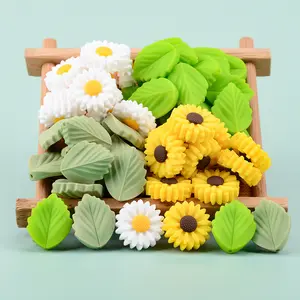 Wholesale New Tree Leaf Daisy Organic Nursing Baby Chew Colorful Beads Baby Chewing Teether Silicone Beads