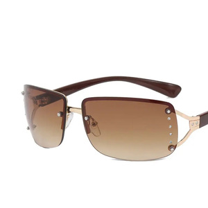 Chất lượng cao Ins phổ biến Hot Phong Cách không khung Thông số kỹ thuật Nâu Kính Trung Quốc không có vành Rhinestone Kính mát kim loại chất lượng - Product Image 5