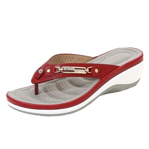 Chanclas de tacón con pendiente hueca informal ligera para mujer, tamaño grande, hebilla de Metal con diamantes de agua, <span class=keywords><strong>dedo</strong></span>, verano, Otoño, al aire libre - Product Image 4
