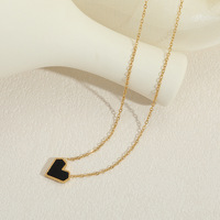 LEPAI Vente en gros Collier pendentif cœur en acier titane incolore Accessoires pour femmes Ensemble collier, bague, boucles d'oreilles et bracelet
