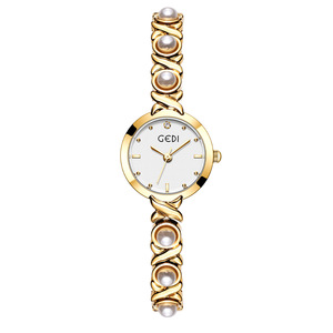 Montre à quartz pour femme de luxe légère et haut de gamme, cadran en verre, affichage à aiguilles, design délicat et compact, bracelet en alliage, résistance à l'eau 3 BAR - Product Image 6