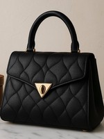 Klassische Handtasche aus Rindsleder mit schwarzem Rautenmuster, goldfarbenem Dreiecksknopf, Luxustaschen für Damen