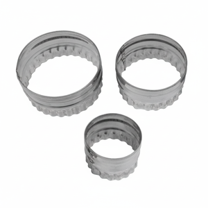 Set di 3 formine per biscotti Ø5,6 e 8 cm - Product Image 2