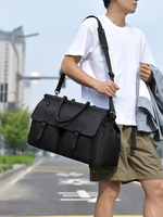 Sac d'ordinateur professionnel tendance pour voyages courts, sacoche bandoulière imperméable et respirante en PU pour le rangement
