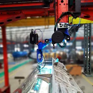 Estación de soldadura automática de robot de soldadura SHUIPO Tig para remolque volquete