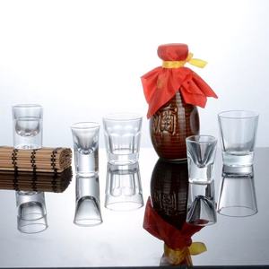 Copas de Cristal Clásicas Retro Transparentes para Vino Blanco, Vino Tinto, <span class=keywords><strong>Brandy</strong></span> y Chupitos, Capacidad de 200 ml - Product Image 4
