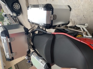 Venta al por mayor 45X27X42 L de aluminio en plata de la motocicleta caja de lado para Ducati multistrada 950 de 1200 - Product Image 3