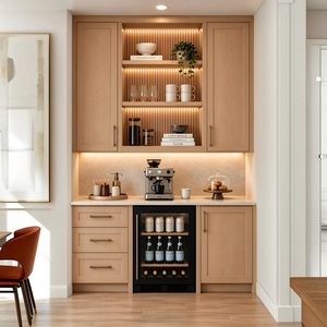 Maßgefertigter Kaffeebar-Aufbewahrungsschrank aus Heller <span class=keywords><strong>Eiche</strong></span> mit Arbeitsplatte aus Sinterstein - Product Image 1
