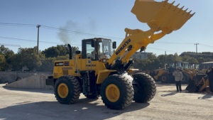 Komatsu Original usado WA380 cargador de ruedas de alta calidad cargador frontal con motor de carga nominal de 3 toneladas como componente principal - Product Image 5