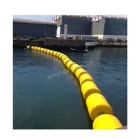 Bouées en mousse EVA personnalisées en gros, bonne élasticité, fiables et faciles à installer, bouées d'amarrage marines pour quai mural