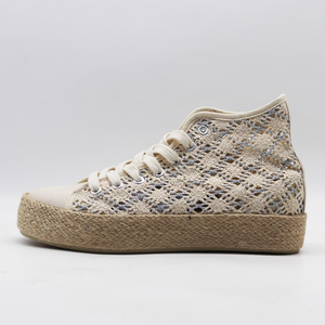 Espadrilles montantes en dentelle crochetée à effet métallique scintillant avec semelle plateforme en jute tressée et détails argentés, style bohème respirant pour femme - Product Image 4