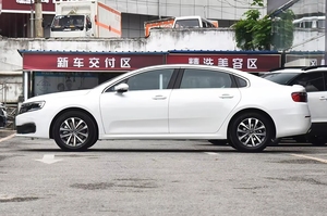 Citroën C6 d'occasion 2023 – Édition Commémorative 400THP Berline FWD 211 CV 1.8L 8AT 4.98m – Confort Français de Luxe - Product Image 5
