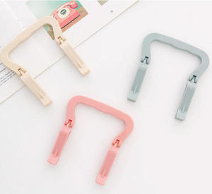 Offre Spéciale Ménage Anti-dérapant Pinces Seau Bord Pinces et Fixateurs pour Salle De Bains Chambre Bureau Cuisine Poubelle - Product Image 4