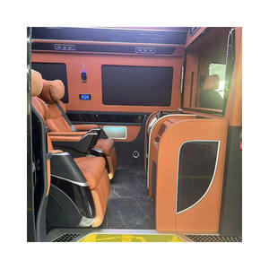 Modification intérieure du Sprinter <span class=keywords><strong>de</strong></span> 6,9 mètres - Panneaux muraux, éclairage <span class=keywords><strong>de</strong></span> plafond, télévision, cloison, sièges, sièges <span class=keywords><strong>conducteur</strong></span> et passager - Product Image 3