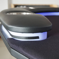 Tables de poker personnalisées en gros pour 6 à 10 joueurs avec éclairage LED, table de jeu de casino pour jeux de poker avec porte-gobelets intégrés