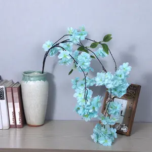 Mu đám cưới Bảng centerpieces nhân tạo khuyến mại 63cm ngắn chi nhánh nhỏ 3 chi nhánh đào hoa anh đào