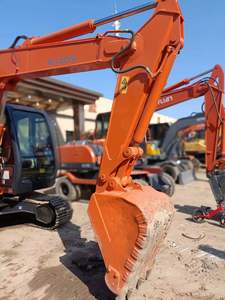 Miniexcavadora Hitachi ZX70 Usada de 7 Toneladas con Certificación EMC, Venta Directa de Subasta, con Motor Yanmar y Bomba Hidráulica Shimadzu - Product Image 6