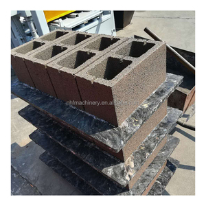 小型ブロック製造機生産ライン QT4-26 高品質金型製造 中空ブロック製造機 - Product Image 6