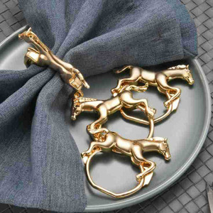 Anneaux <span class=keywords><strong>de</strong></span> <span class=keywords><strong>serviette</strong></span> <span class=keywords><strong>animaux</strong></span> minimalistes créatifs: porte-serviettes cheval majestueux décor <span class=keywords><strong>de</strong></span> table pour les banquets <span class=keywords><strong>de</strong></span> mariage d'hôtel - Product Image 1