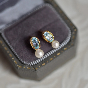 Eleganti Orecchini a Perno con Perline per Donne, Design Femminile Delicato, Accessori per Orecchie da Indossare Quotidianamente - Product Image 5