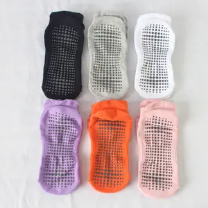KTS32 fábrica personalizada antideslizante pegamento Yoga Pilates calcetines deportivos para mujeres con agarre descalzo antideslizante gimnasio Atlético calcetines de algodón