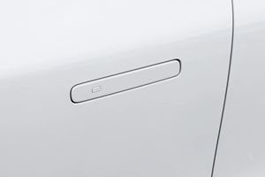 2026 Changan Automobile White SUV Gasoline-powered SUV High-end Interior Family Business Use Car - Product Image 6