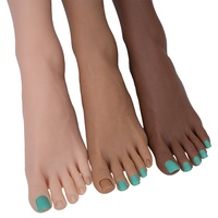 Vente directe usine : Modèle de pieds en silicone souple couleur chair, faux pieds pour salon de manucure, accessoires de photographie pour nail art DIY