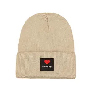 Gorro de lana de plástico con Logo en forma de corazón, Boina de lana tejida, negra, acrílica, para invierno