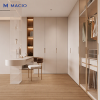 MACIO Armoires de Luxe en Bois Sur Mesure pour Chambre à Coucher, Penderie pour Vêtements avec Coiffeuse, Projet Villa, Vente Directe Usine