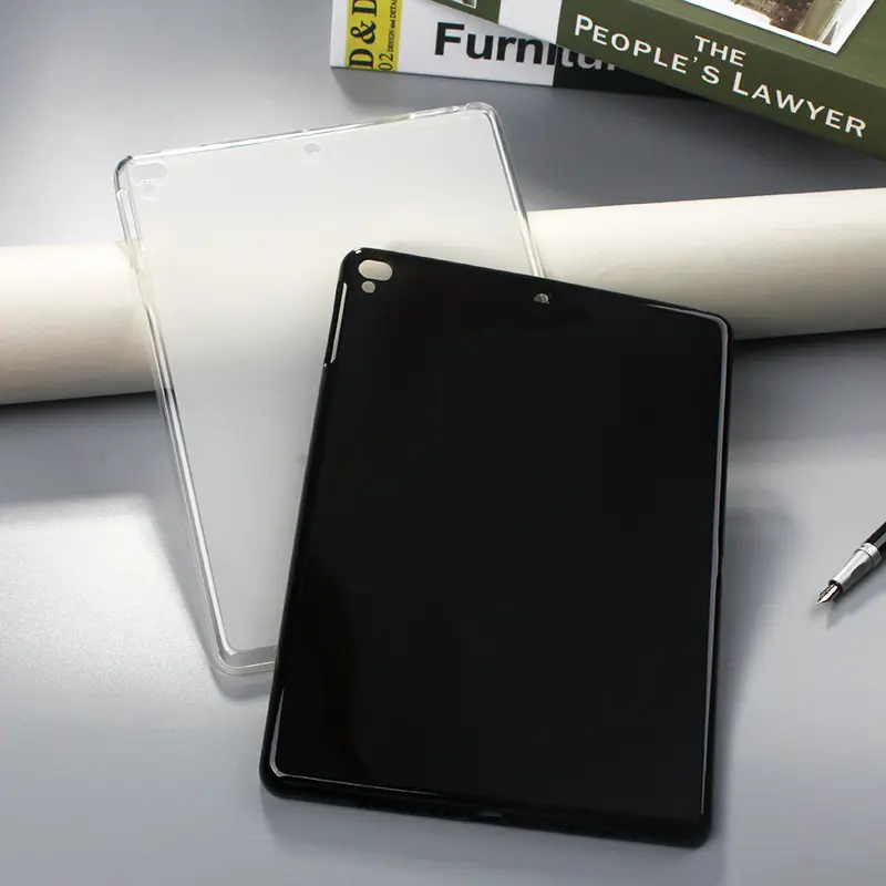 بسعر الجملة حافظات GSCASE باللون الأسود المرن والمتين TPU مقاومة للصدمات لجهاز iPad 2 3 4