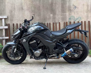 Moto sportive Kawasaki Z1000 1000cc d'<span class=keywords><strong>occasion</strong></span> haute performance à vendre - Faible kilométrage et excellent état - Product Image 2