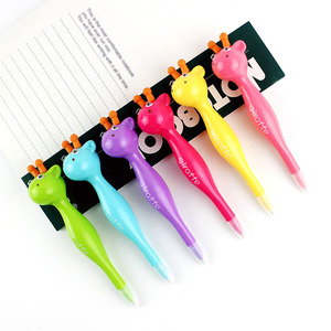 Promotion gift cute giraffe ball point plastic gel cartoon ballpoint pen stylus