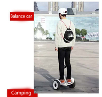 Lumière de casque LED Cool Sport avec coque en PC mat Nouvelle conception OEM Caractéristique de sécurité légère pour le patinage
