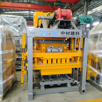 Équipement de fabrication de pavés QTJ4-20 avec système PMSM VFD, moule flexible pour la production de pavés paysagers de différentes spécifications