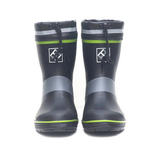 <span class=keywords><strong>Bottes</strong></span> de pluie en caoutchouc mi-mollet pour hommes en gros d'usine chaussures de pêche légères à la mode pour la saison de printemps et d'hiver - Product Image 5