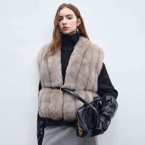 Gilet da donna in <span class=keywords><strong>pelliccia</strong></span> di <span class=keywords><strong>volpe</strong></span> di colore e dimensioni personalizzate dalla fabbrica di moda di Design più recente - Product Image 4