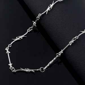 Gargantilla <span class=keywords><strong>de</strong></span> alambre pequeño para mujer, piedras <span class=keywords><strong>de</strong></span> alambre <span class=keywords><strong>de</strong></span> púas, HipHop, gótico, Punk - Product Image 2