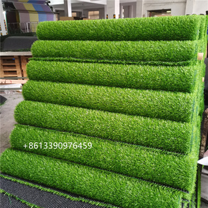 <span class=keywords><strong>Rouleau</strong></span> <span class=keywords><strong>de</strong></span> <span class=keywords><strong>gazon</strong></span> artificiel pour paysage <span class=keywords><strong>de</strong></span> 20mm 25mm <span class=keywords><strong>Faux</strong></span> tapis <span class=keywords><strong>de</strong></span> <span class=keywords><strong>gazon</strong></span> bon marché Pelouse - Product Image 4