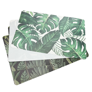 Sets de table rectangulaires en tissu à motif de feuilles tropicales, style bohème, antidérapants - Product Image 1