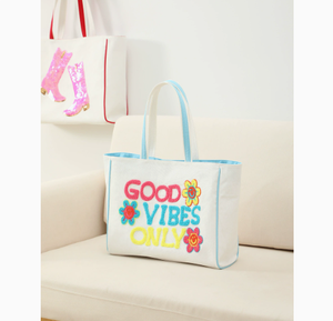 Sac <span class=keywords><strong>fourre</strong></span>-tout PEIQUAN, nouveau design, grande capacité, décor minimaliste avec lettres, esthétique fraîche, sac de voyage court - Product Image 3