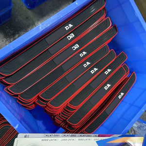 4 Uds <span class=keywords><strong>Protector</strong></span> de parachoques Universal de <span class=keywords><strong>goma</strong></span> antiarañazos <span class=keywords><strong>Protector</strong></span> de alféizar de <span class=keywords><strong>maletero</strong></span> Tira protectora protectores de umbrales de <span class=keywords><strong>coche</strong></span> - Product Image 3