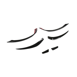 Ailerons d'aération de pare-chocs avant de voiture en FRP noir brillant pour Mercedes Benz W176 A45 AMG A200 <span class=keywords><strong>A250</strong></span> <span class=keywords><strong>Sport</strong></span> <span class=keywords><strong>2013</strong></span> - 2015 6 pièces/ensemble - Product Image 2