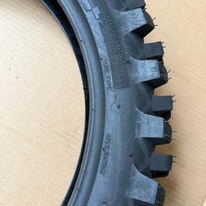 <span class=keywords><strong>Pneu</strong></span> de moto tout-terrain OEM de haute qualité 110/90-19, <span class=keywords><strong>pneu</strong></span> en caoutchouc tubeless ou avec chambre à air pour moto tout-terrain - Product Image 5