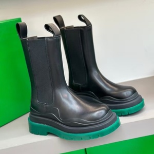 Bottes rehaussantes de haute qualité pour femmes et hommes, imperméables, de luxe, faites à la main, classiques, pour l'hiver - Product Image 5