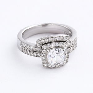Anillo de Plata de Ley 925 con Baño de Rodio Personalizado, Estilo Hip Hop, Certificado por CMA, con Forma de Animal y Circonita, para Compromiso, Boda y Aniversario - Product Image 1