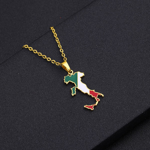 Großhandel Edelstahl Italien Karte Anhänger Halskette 18k Vergoldet Emaille Karten-Halskette Schmuck - Product Image 3