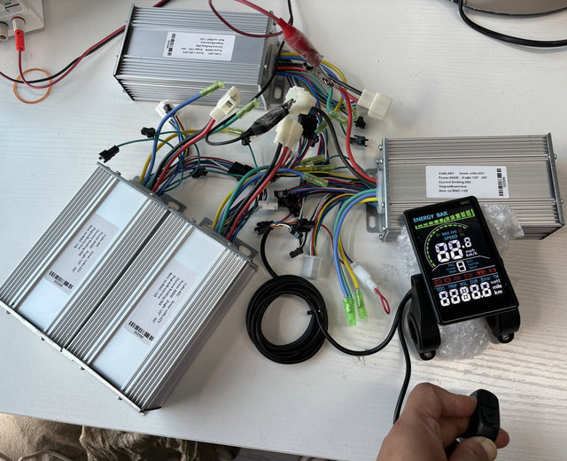 M6C Display+4 CONTROLLRES 48v60v500w28A for ATV UTV GOLF CART AGRICULTURE Machinery 4 Motors Driven Vehicles
